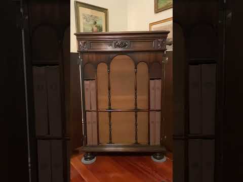 Rhapsody In Blue (Pt. 1) by Paul Whiteman & His Concert Orchestra, 1927 on the 1925 Victor Credenza