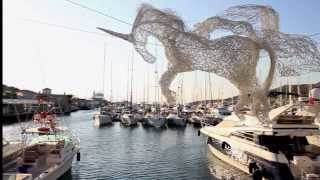 preview picture of video 'Cesme Marina'