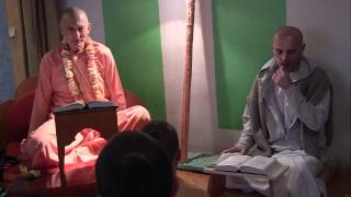 HH Danavir Goswami Vyasa-puja 2010 Lectures II/VI Lutotin SB 7.10.9