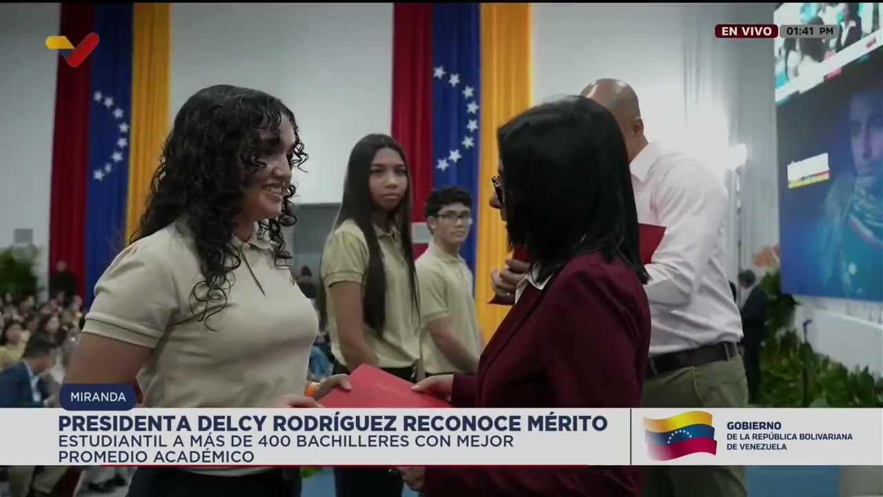 Delcy Rodróguez da reconocimiento a 400 bachilleres con mejor promedio, 18 de agosto de 2026