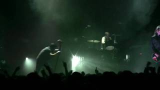 Nine Inch Nails - Letting You (live from Sacramento)