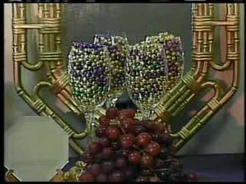 download lagu mp3 mp4 Mardi Gras Colors, download lagu Mardi Gras Colors gratis, unduh video klip Mardi Gras Colors