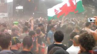 Huge Circle Pit @ HellFest 2009 - Devil Driver