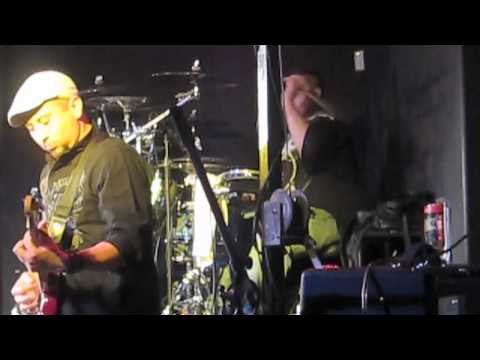 Jay Perez / Aaron Holler - Live -  No Quiero Estar Solo