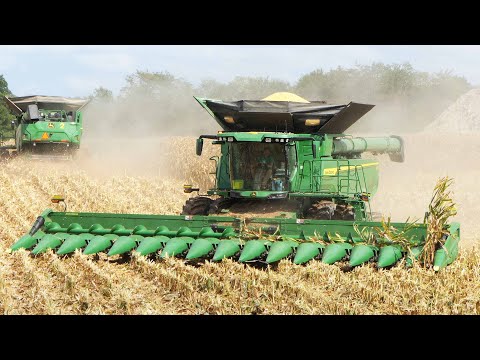 CORN HARVEST 2025 in Kentucky with 3x John Deere X9 1000 Combines and 16-Row Corn Headers