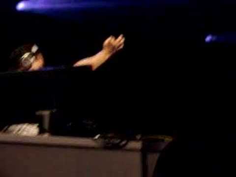 Tiesto - Taxigirl - High Glow