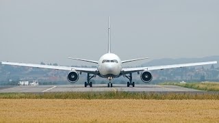 preview picture of video 'OY-SRK Maersk Star Air Cargo Boeing 767-200F Departing Clermont-Fd Auvergne Airport !'