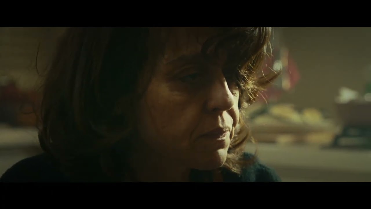 Miniature de la vidéo BIFF2026 Trailer | 메리 크리스마스, 엄마 The Fire Within You | 월드 시네마 du film Il fuoco che ti porti dentro