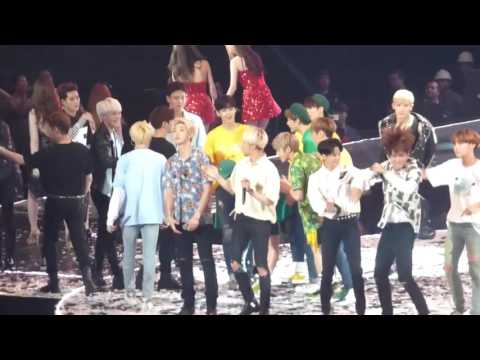KCON LA 2016 ENDING STAGE BTS ASTRO MONSTA X TTS TWICE ERIC NAM AMBER DAVICHI