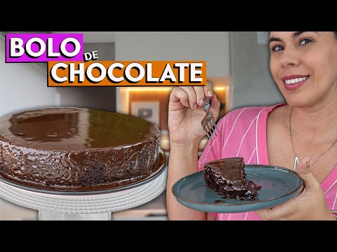 CHOCOLATE CAKE WITH WET DOUGH, FASTER AND EASIER, STIR IT AND IT'S READY!