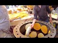 Tandoori Sesame Bread In The Iraqi Bazaar Baker Men Bake Sweet Bread For The Pilgrims Of Karbala