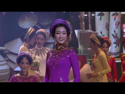 Trình diễn thời trang BST 