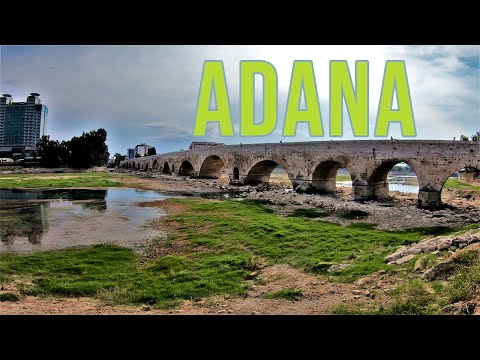 Passeio a pé pelo centro da cidade de Adana