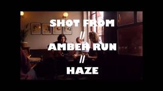 SHOT FROM // AMBER RUN // HAZE (ACOUSTIC) // LIVE AT ALBERTINE WINE BAR, LONDON