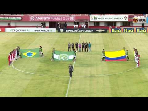 FLUMINENSE E INTERNACIONAL PRESTAM HOMENAGEM A CHAPECOENSE