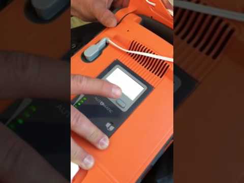 Instructions for clearing a cold weather alert from your Powerheart G5 aed