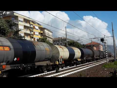 E483-013 CTI + E483-031 FAS Sul MRS Alessandria Smt.-Livorno Calambrone in transito a Lavagna
