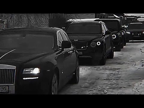 The Intimidating World of Gangster & Mafia Luxury Car Convoys— Rolls Royces, Range Rovers, G63s, Etc