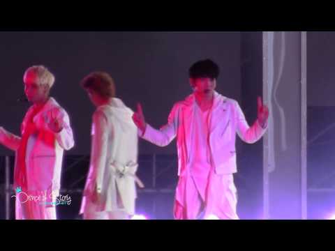 [FANCAM]131019 SMTOWN IN BEIJING SHINee lucifer