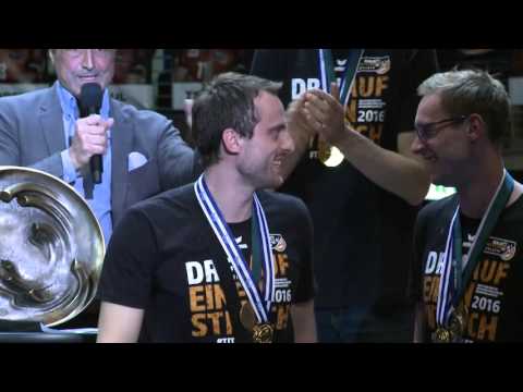 BR Volleys feiern historischen Triumph