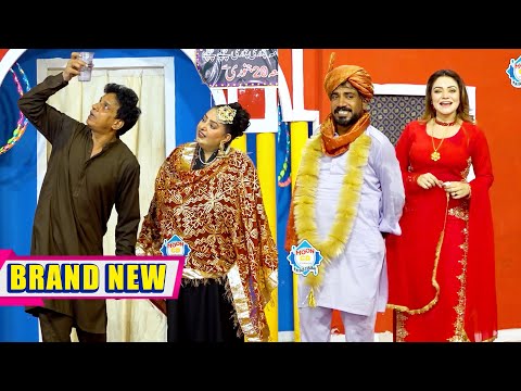 Nadeem Chitta and Feroza Ali | New Stage Drama | Chori Chori Chupke Chup | Comedy Clip 2025