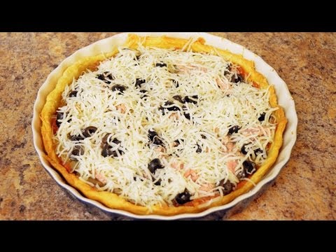 Tuna Pizza Recipe - Moroccan Style - CookingWithAlia - Episode 156