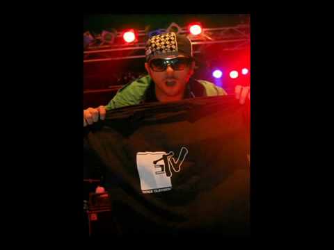 BLA BLA Gigi DAgostino feat Denny Lahome Vacca Entics Dj Nais