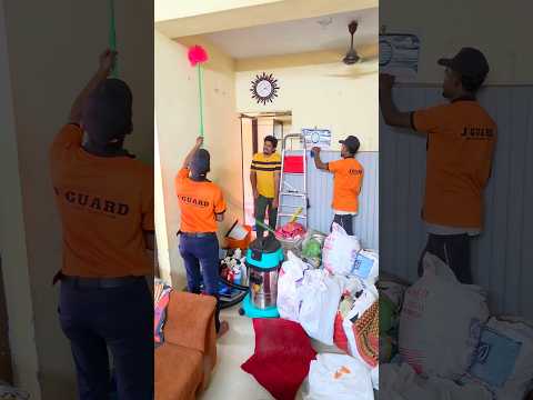 🧼 House Cleaning-க்கு ஆள் இருக்காங்களா 🤷 #housecleaning #cleaningservices