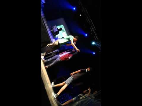 Klone Vs Jaike (CANNAMED)