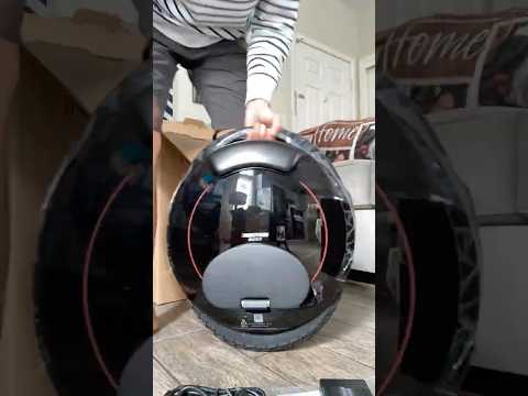 First EUC! InMotion V5. Learning to ride. #inmotion #unboxing #fyp #foryoupage #electricunicycle