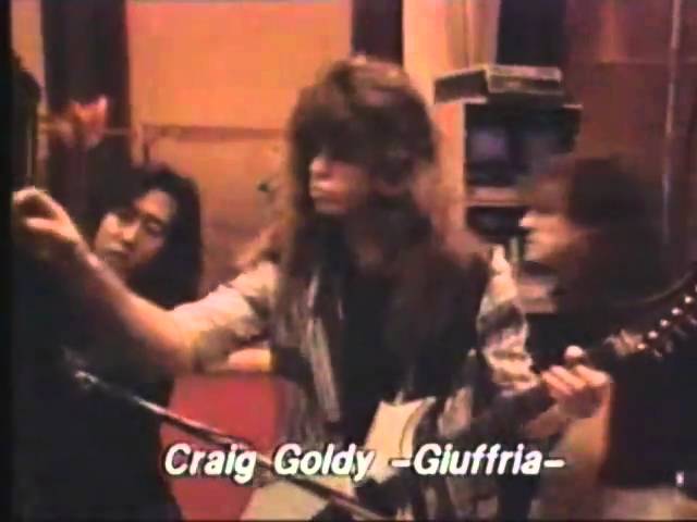 Vídeo relacionado con Heavy Metal Guitarra Rocker Rock Star Música Rock and Roll Sudadera