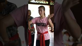 Download lagu Russian Foreigners Learn Jaipong Dance‼️ mp3 Download lagu Russian Foreigners Learn Jaipong Dance‼️ mp3