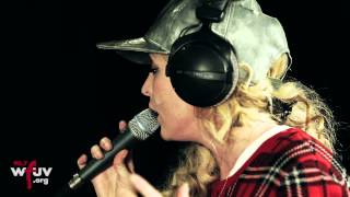 The Tings Tings - "Wrong Club" (Live at WFUV)