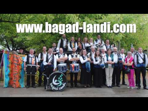 A la recherche du nouveau costume du Bagad Landi