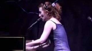 Tori Amos Blood Roses Live