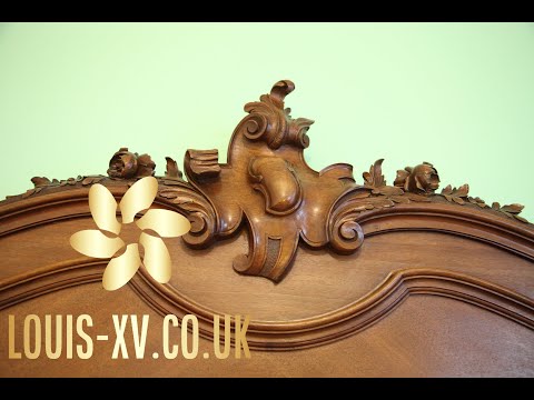 £2500. Antique French Bed Carved in Walnut For Sale. Collection from Gainsborough. Louis-xv.co.uk
