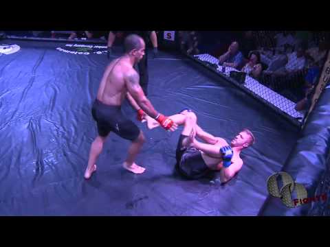 08 Mahmoud Mohaghegh VS Daniel Gray OOXXIV