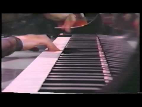 Alicia de Larrocha - Ravel Piano Concerto: III Presto