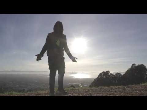 Yosaa - AMOUNTAIN (Official Music Video)