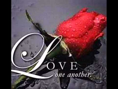 liviu mititelu giulia-te privesc si incep sa plang.wmv