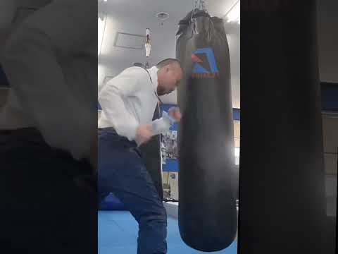 ２０２４年   １月　#サンドバッグ　#格闘技　#コンビネーション　#格闘士　 #押忍　