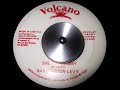 Barrington Levy - She Too Bummy (Stray Away Girl)
