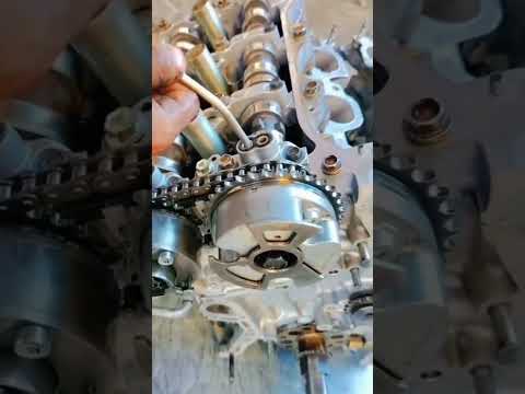 How Toyota corolla 1ZR engine VVT-i system working #shorts #viral #toyota #youtubeshorts