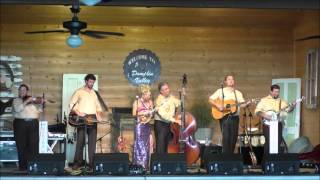 Rhonda Vincent & the Rage - All About the Banjo