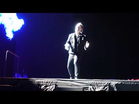 U2 - In God's Country - The Joshua Tree Tour 2019 - Saitama Super Arena, Tokyo, Japan - Dec. 5 2019