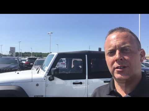 2016 Wrangler Half Door Feature