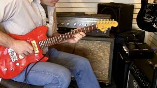 Video thumbnail for Silvertone 1484 Twin Twelve @ Rocket by RocketMusicTube