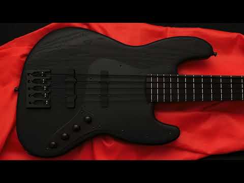 Biarnel Prassi NeroNeroNero - the blackest bass in the world!