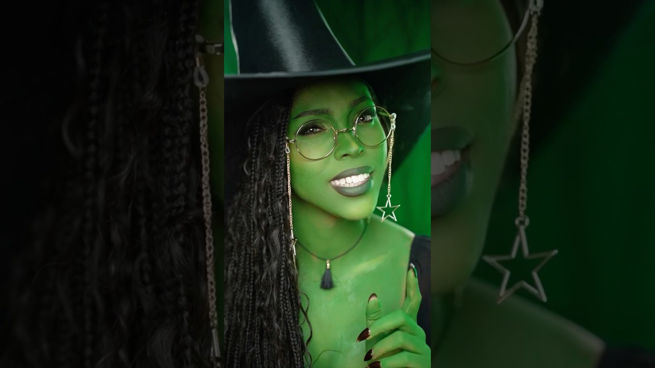She Turned Me Green?!! #Elphaba #wicked #makeup #cosplay