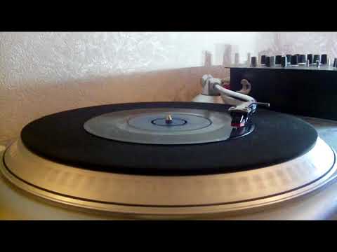 Shelley Fabaras - Johnny Angel (Pye International).